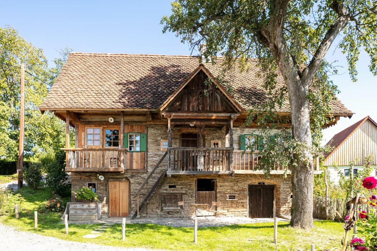 Das Holzpoidl Greisdorf ภายนอก รูปภาพ