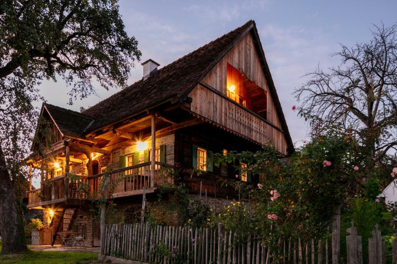 Das Holzpoidl Greisdorf ภายนอก รูปภาพ